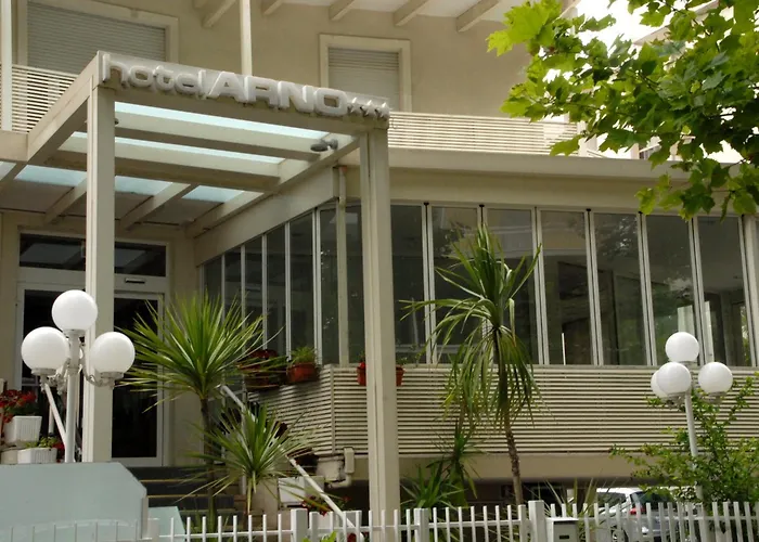 Arno 3* ريميني