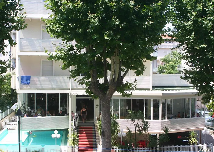 Arno 3* ريميني