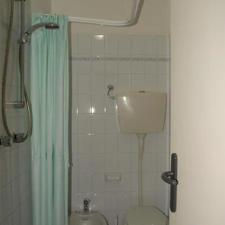 Hotel Arno